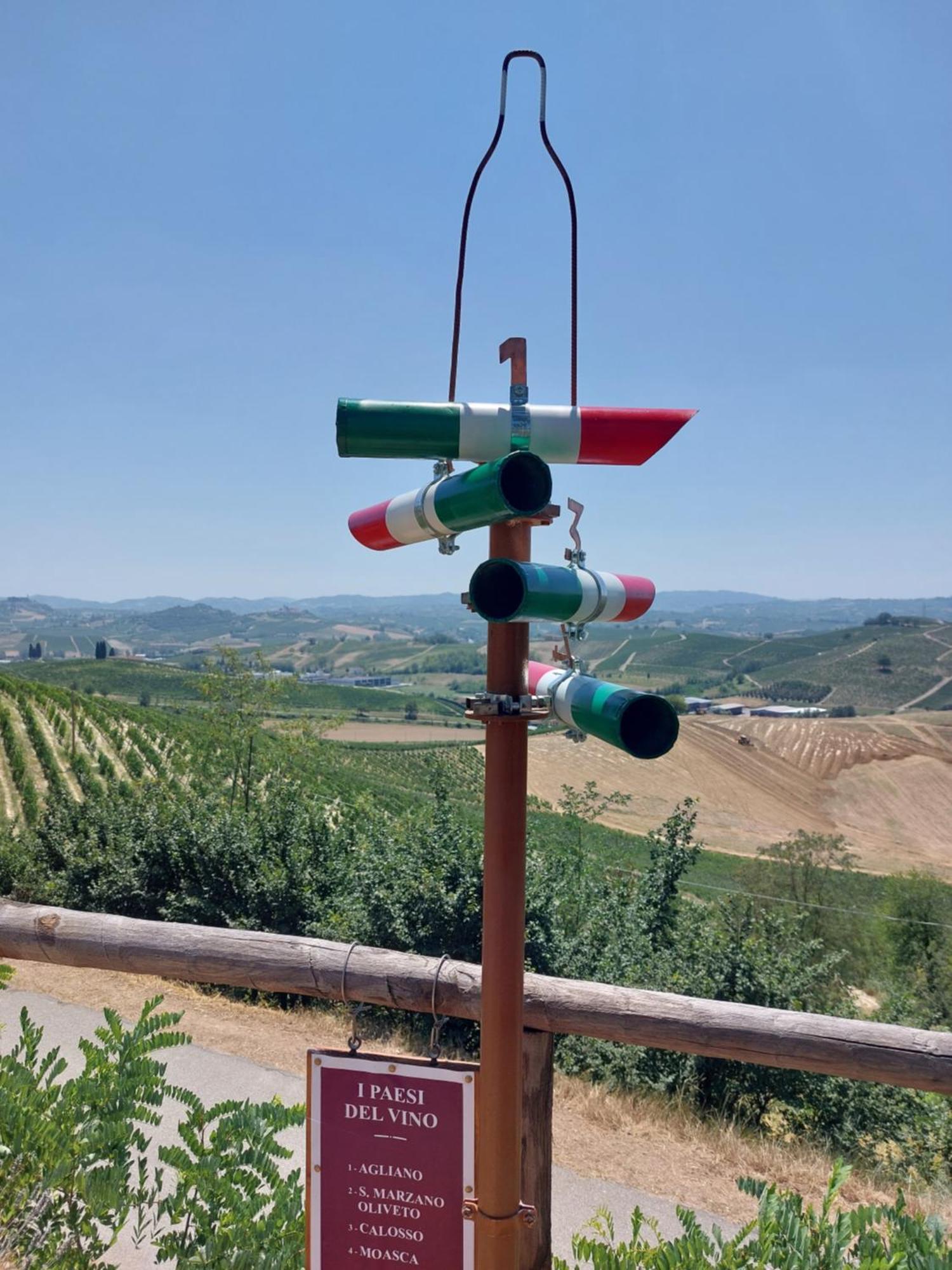 Holydays Home Little Frog Agliano Terme Ngoại thất bức ảnh